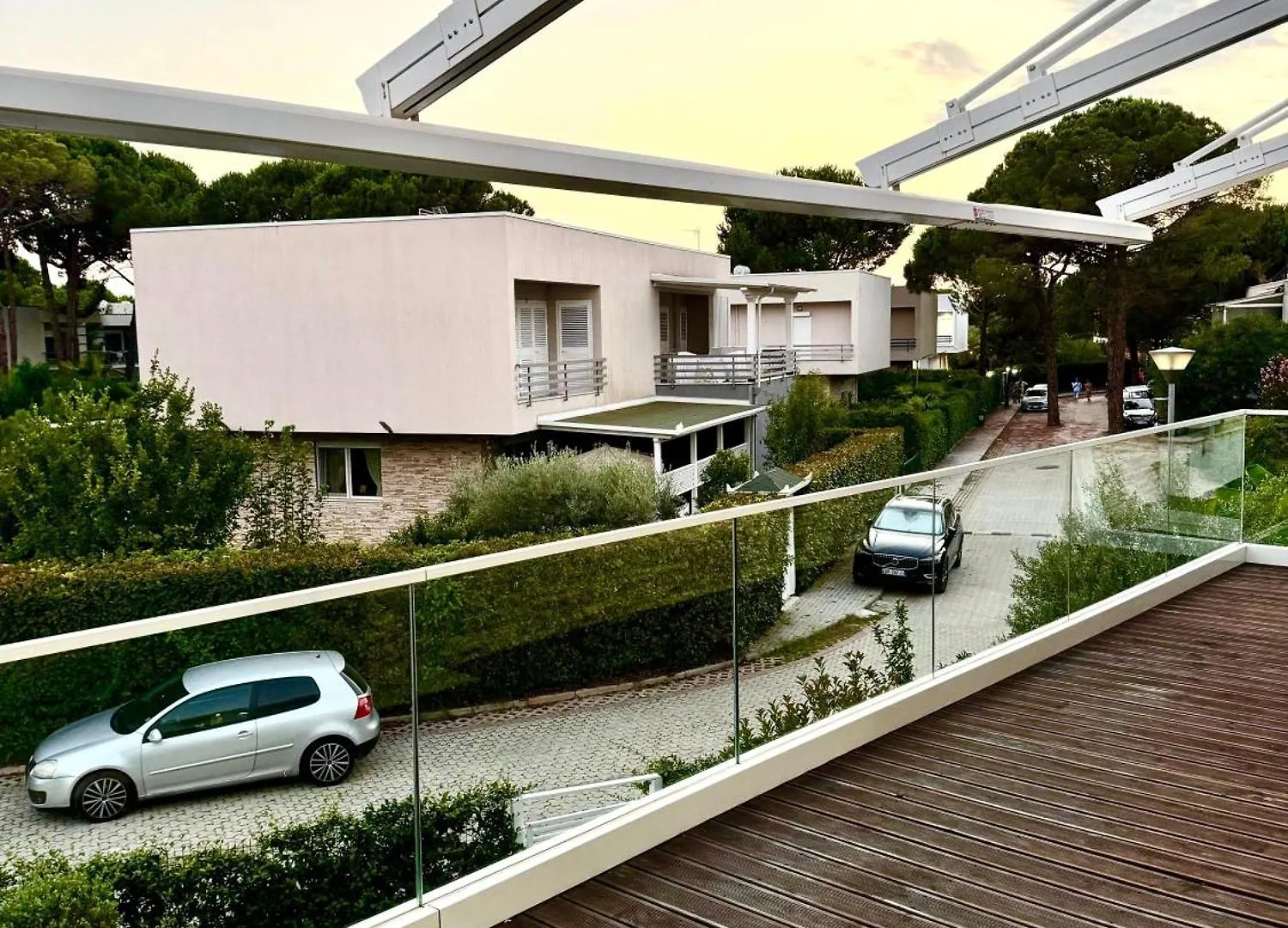 Berlin Family Villa Near Moevenpick Draç Albânia