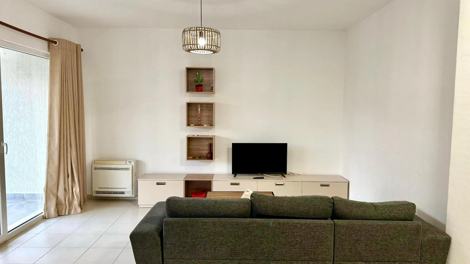 Berlin Family Villa Near Moevenpick Drač